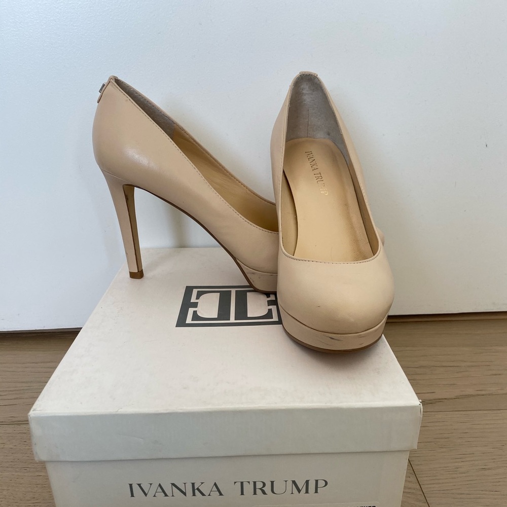 Closed Toe Nude Leather Platform Pump